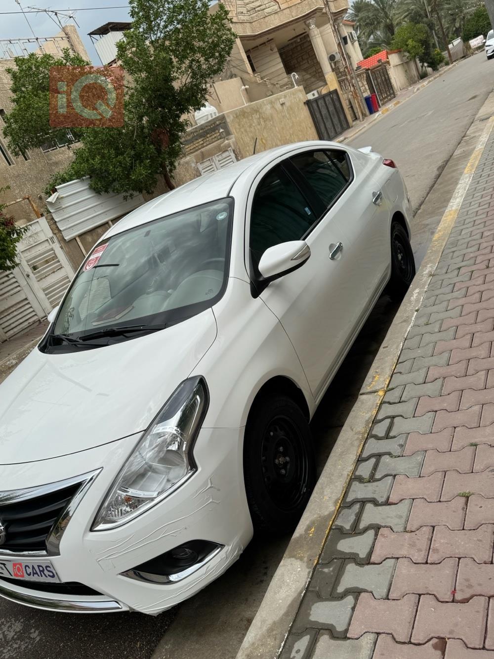 نيسان صني